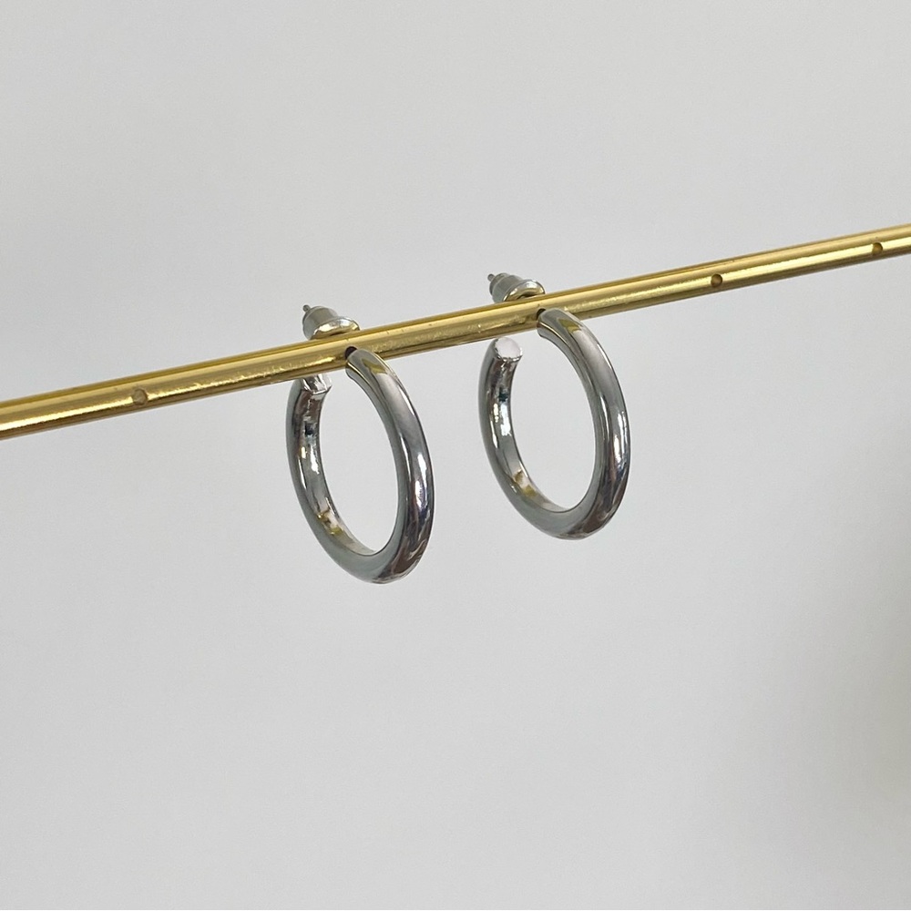 4/$15 Minimalistic Silver Polished Plain Small Hoop Earrings
